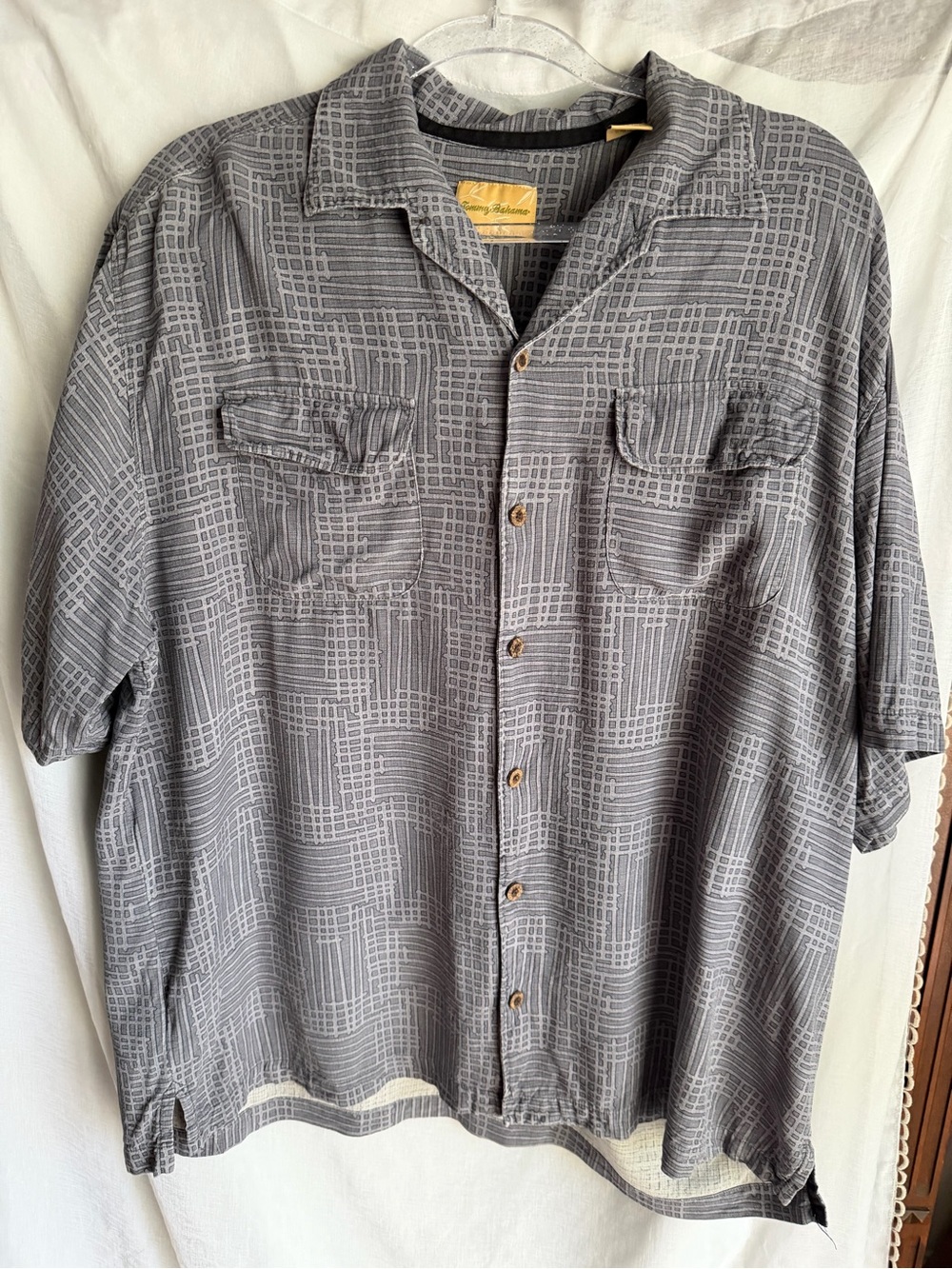 Tommy Bahama Shirt  X Large Gray 100% Silk Geometric Button Up Hawaiian